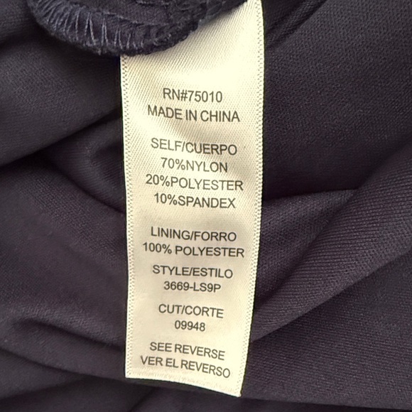 3/$10 City Studio Navy and White Floral Dress - Picture 4 of 8